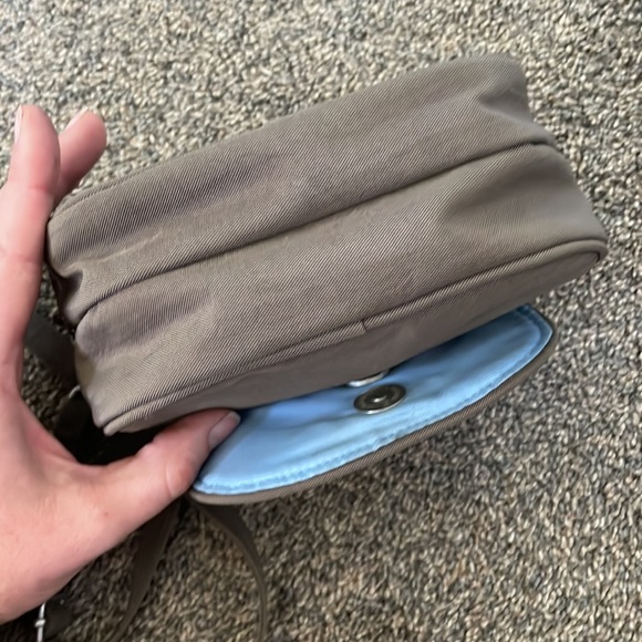 Baggallini Mini Crossbody/Belt Bag - Picture 8 of 9